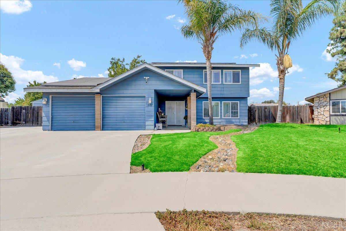 332 E Ash Ave, Hanford, CA 93230