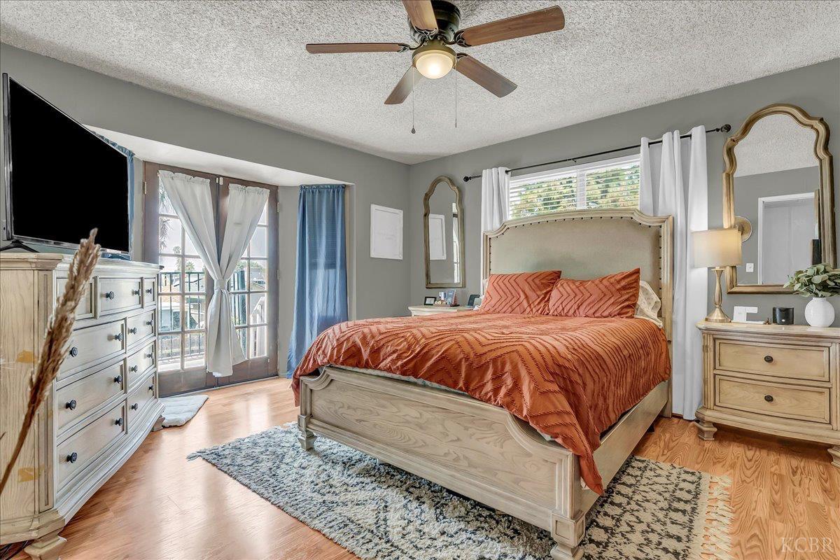 332 E Ash Ave, Hanford, CA 93230