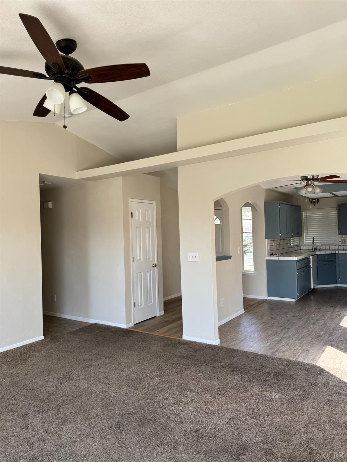 1205 Hawthorn St, Hanford, CA 93230