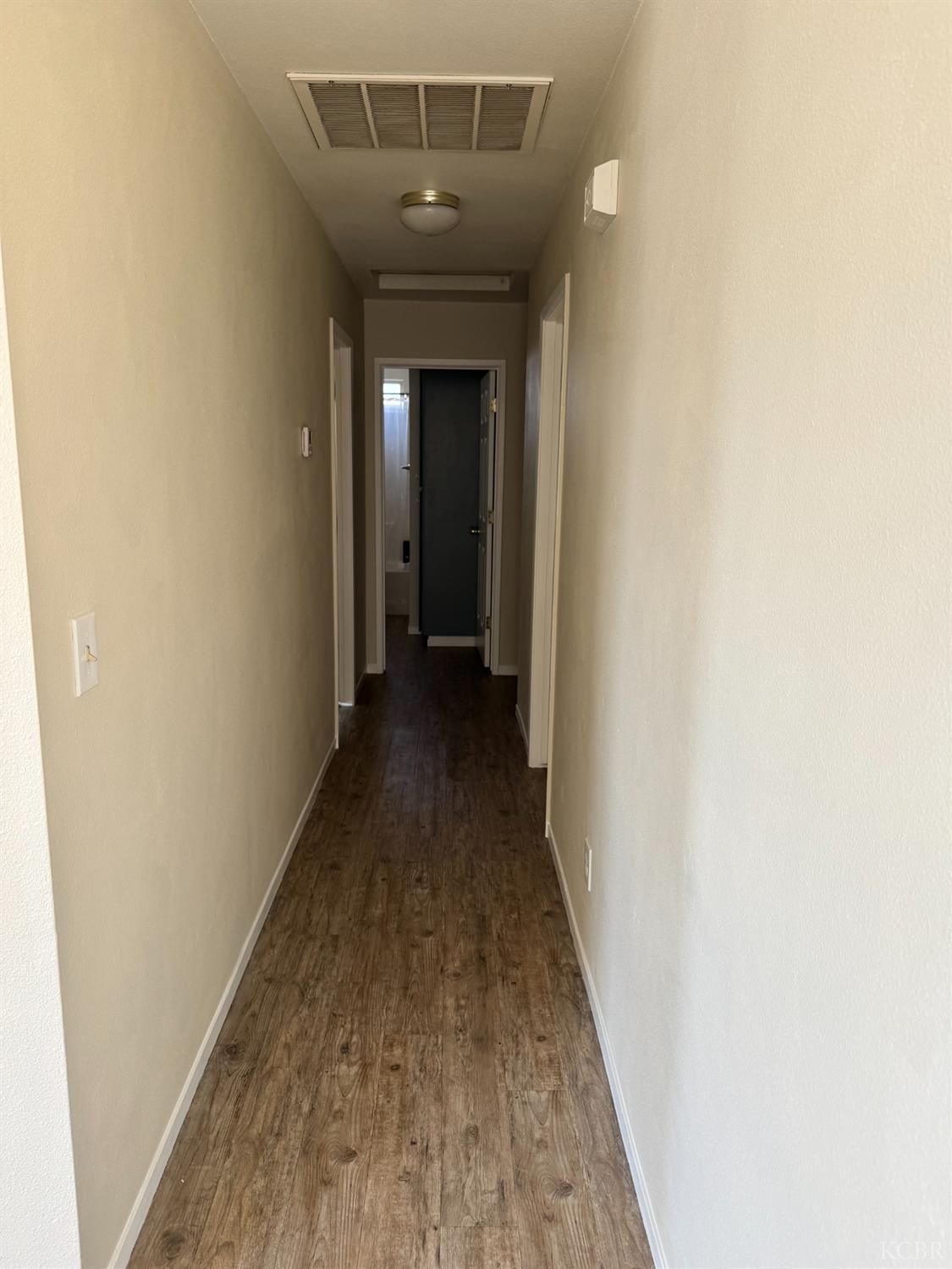 1205 Hawthorn St, Hanford, CA 93230