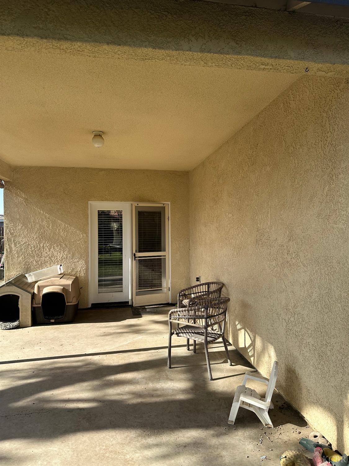 575 E Encore Dr, Hanford, CA 93323