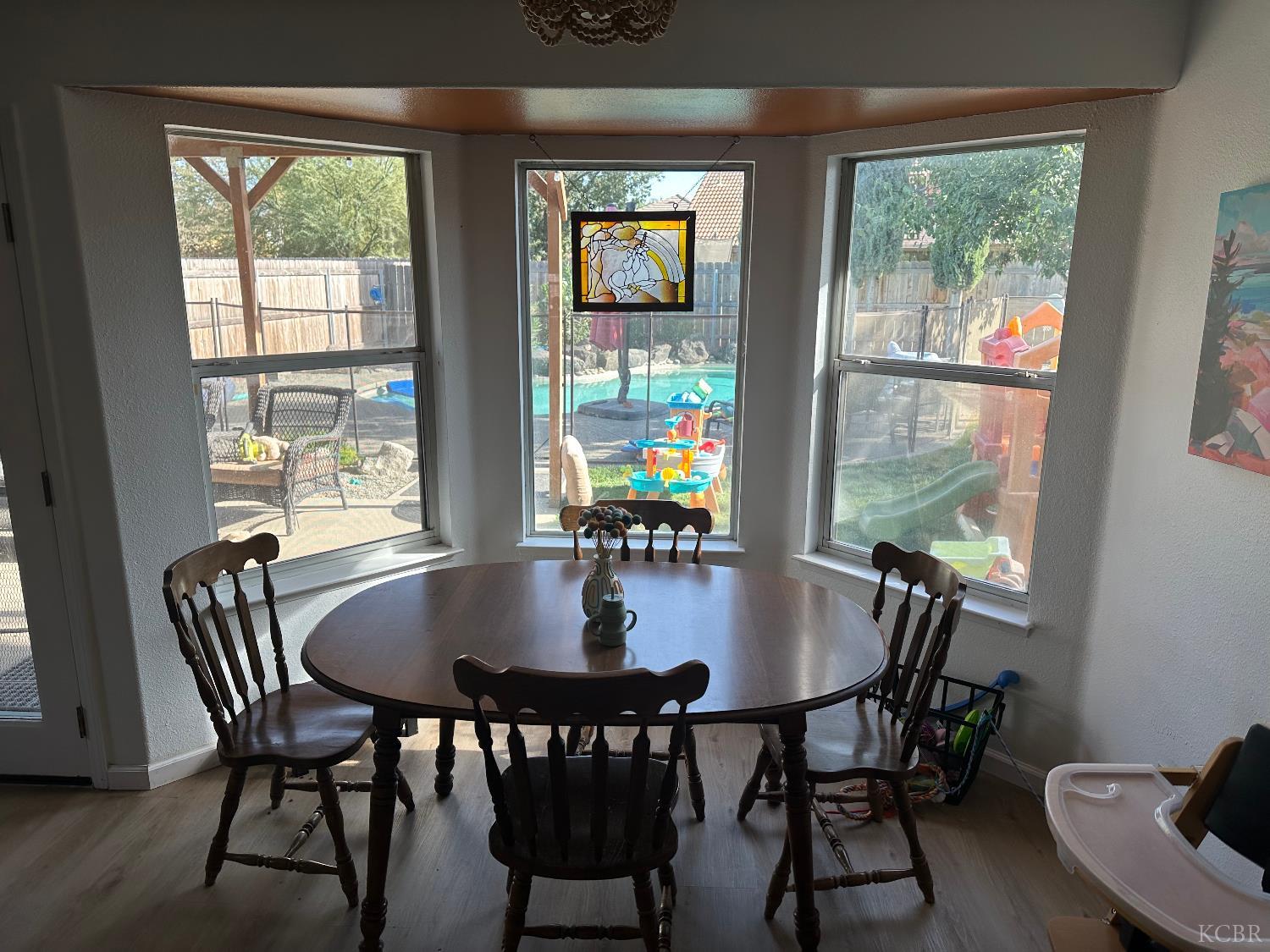 575 E Encore Dr, Hanford, CA 93323