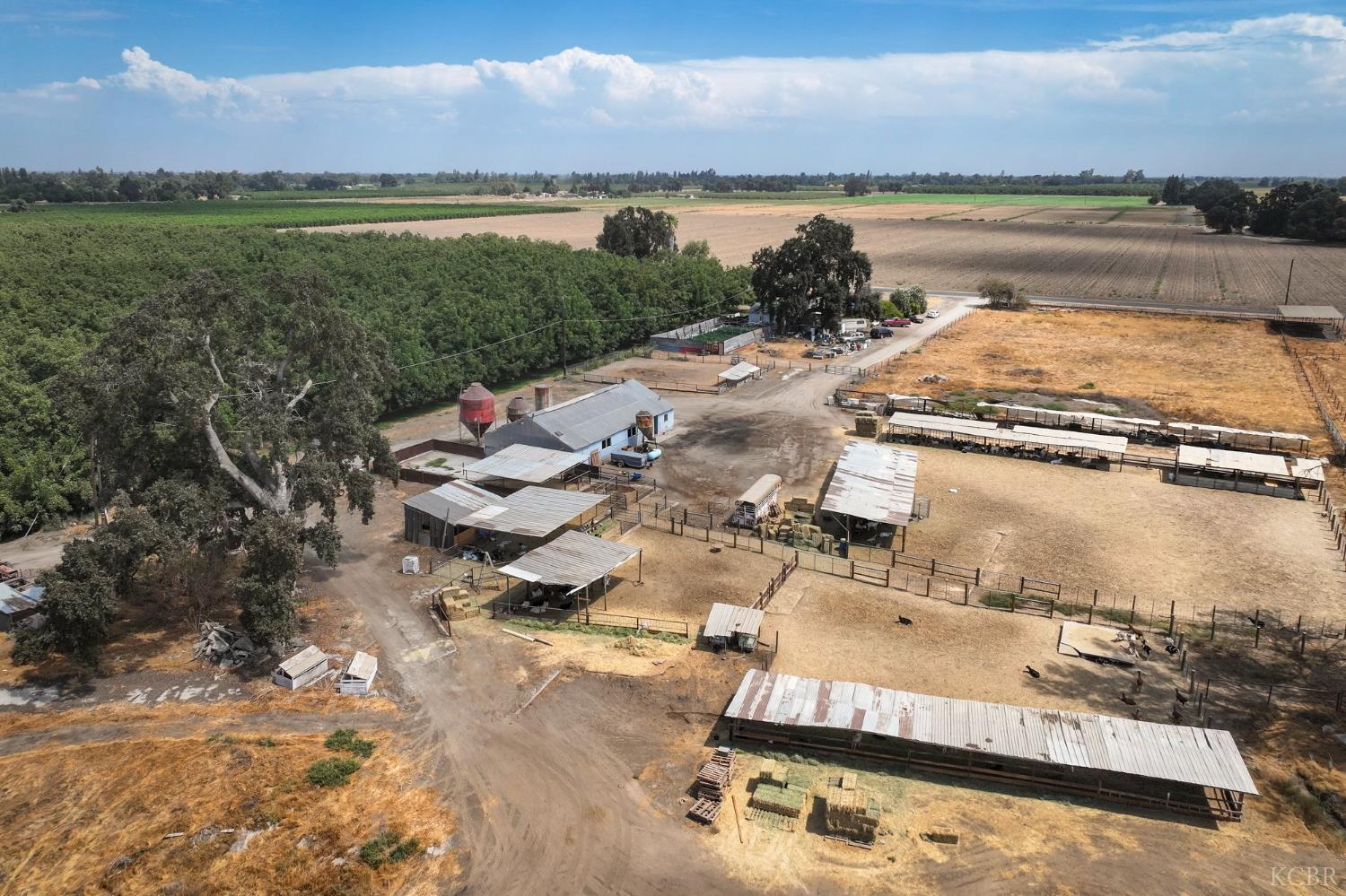 3948 13 1/4 Ave, Hanford, CA 93230