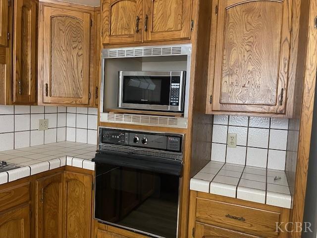 726 Josephine Ave, Corcoran, CA 93212