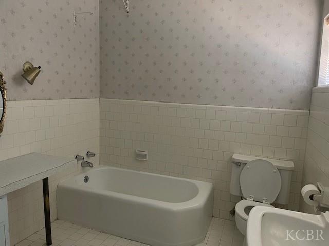 726 Josephine Ave, Corcoran, CA 93212