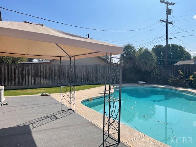 726 Josephine Ave, Corcoran, CA 93212