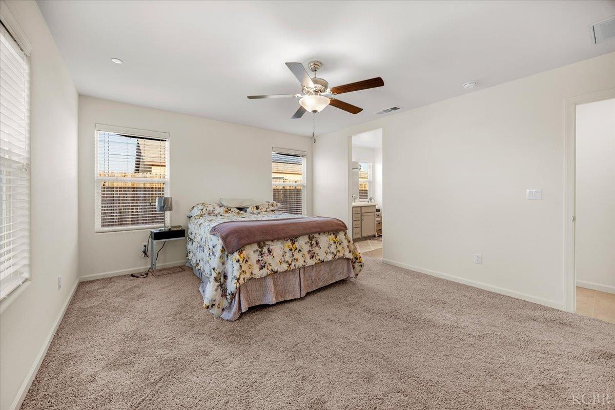 2216 Chism Ave, Tulare, CA 93274