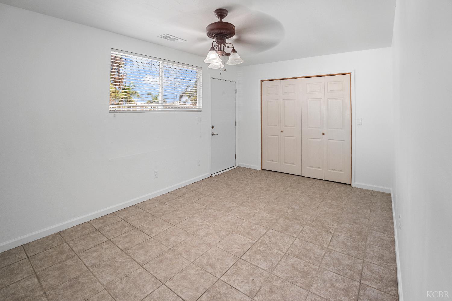 11071 Hume Ave, Hanford, CA 93230