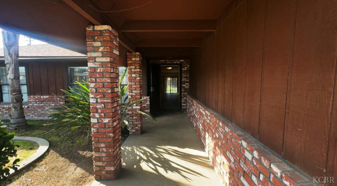 2217 Gable Ave, Corcoran, CA 93212