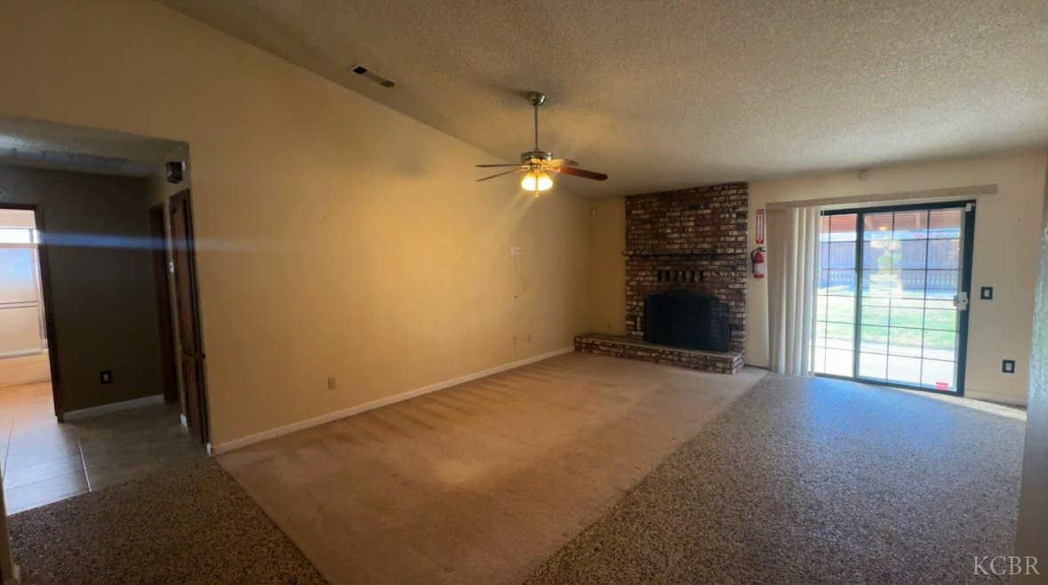 2217 Gable Ave, Corcoran, CA 93212