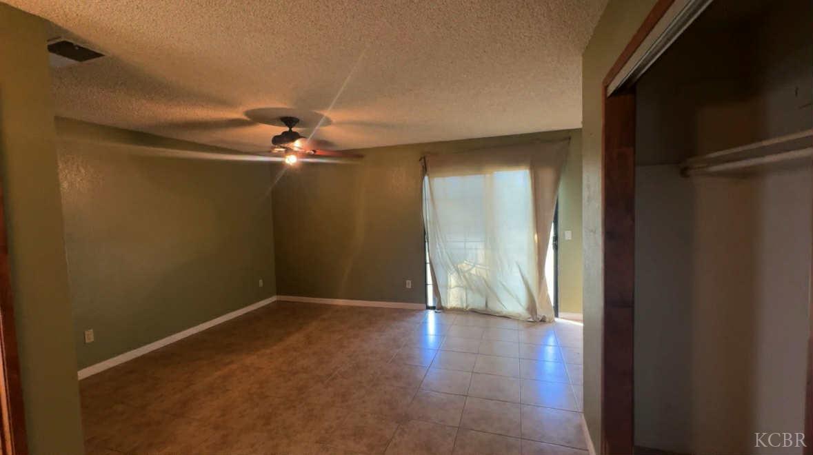 2217 Gable Ave, Corcoran, CA 93212