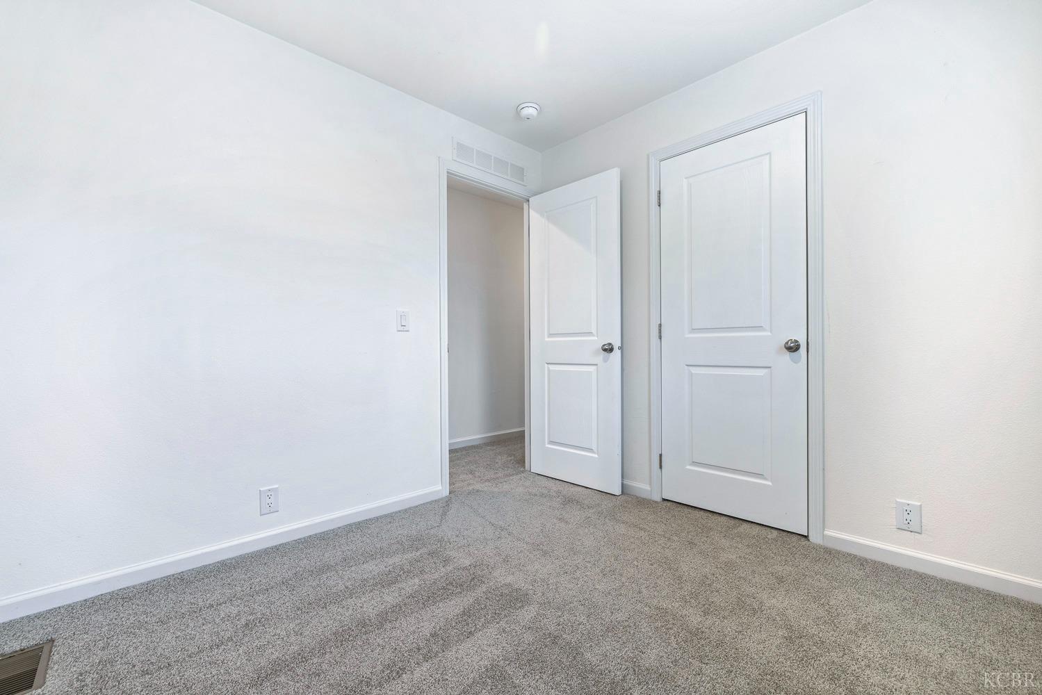 1719 33 W Olive Ave, Fresno, CA 93728