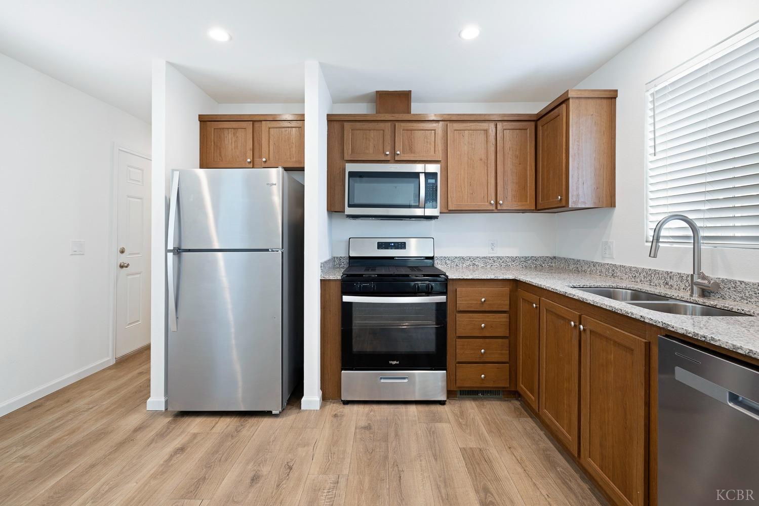 1719 37 W Olive Ave, Fresno, CA 93728