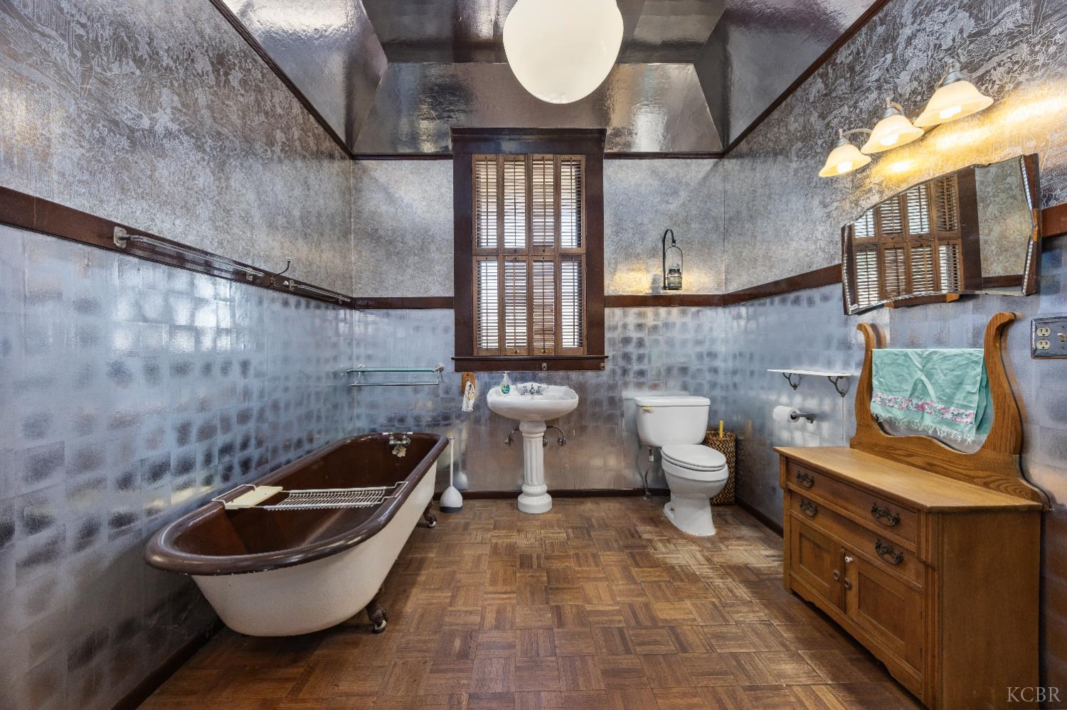 14331 Fargo Ave, Hanford, CA 93230