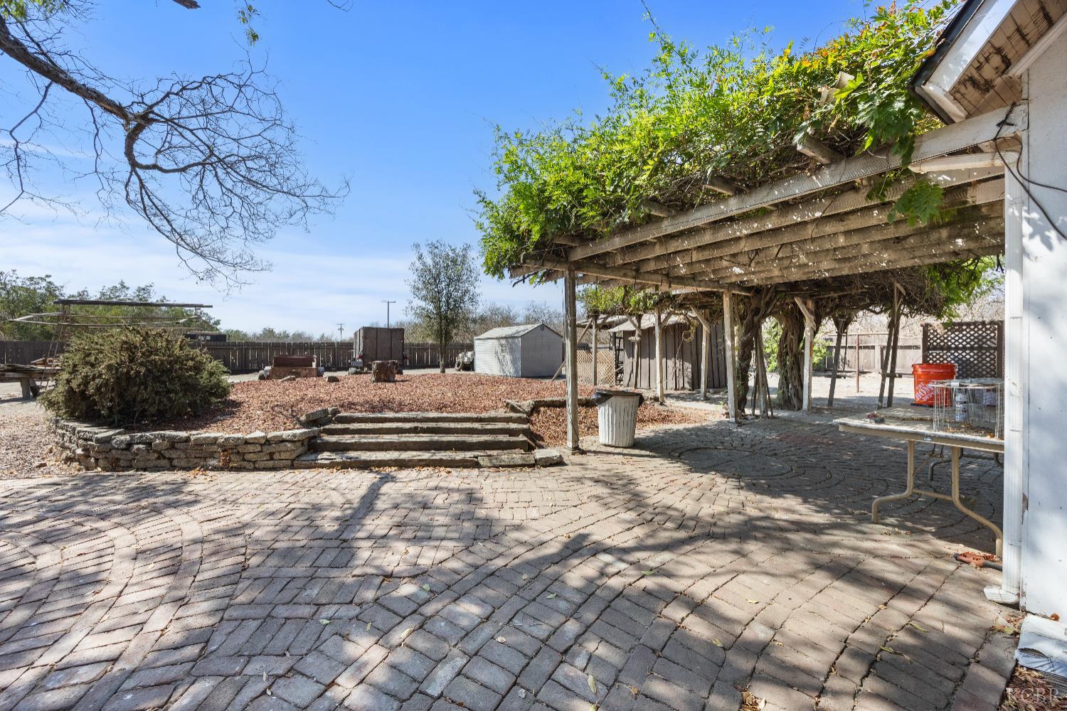 14331 Fargo Ave, Hanford, CA 93230