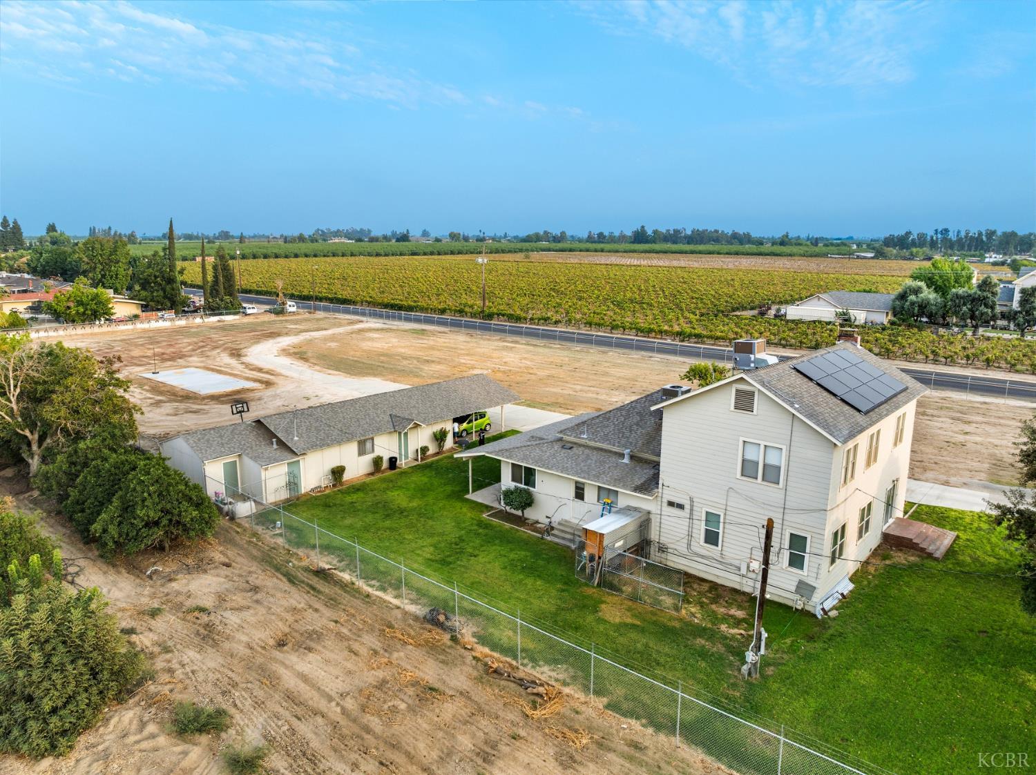 5938 Cherry Ave, Fresno, CA 93706