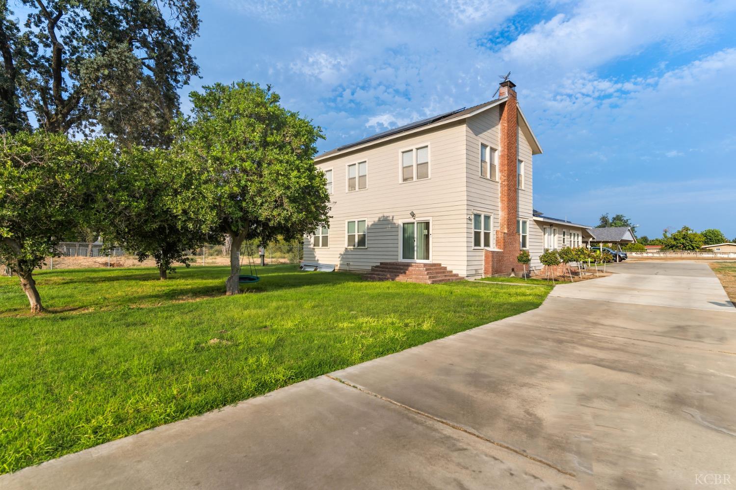 5938 Cherry Ave, Fresno, CA 93706