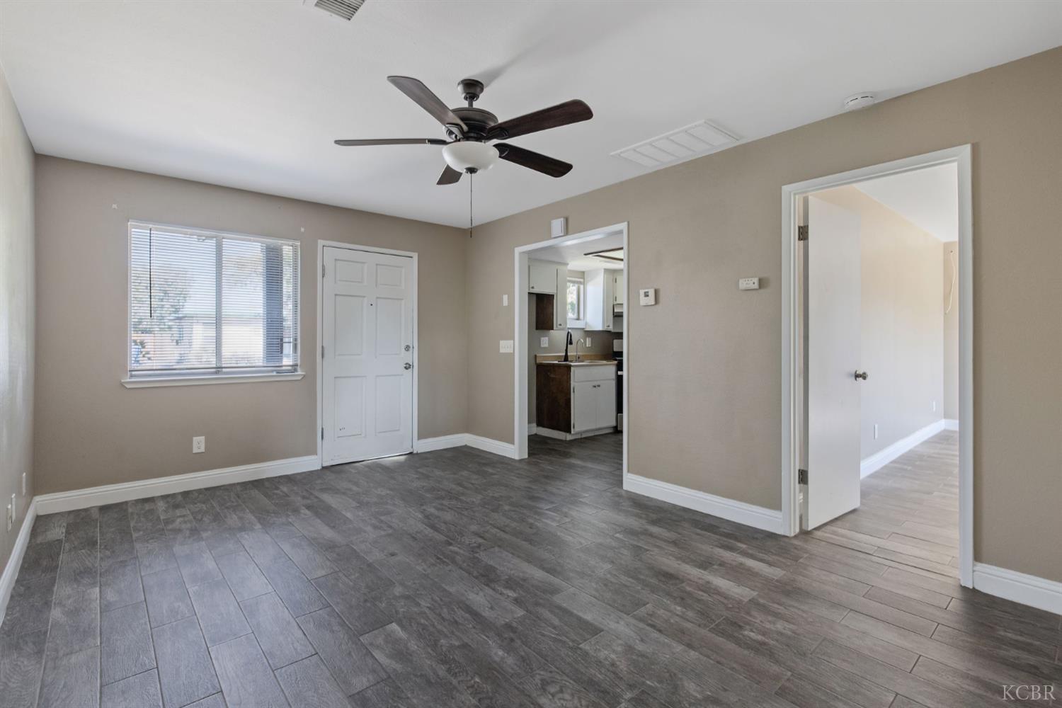 13919 Highway Ave, Armona, CA 93202