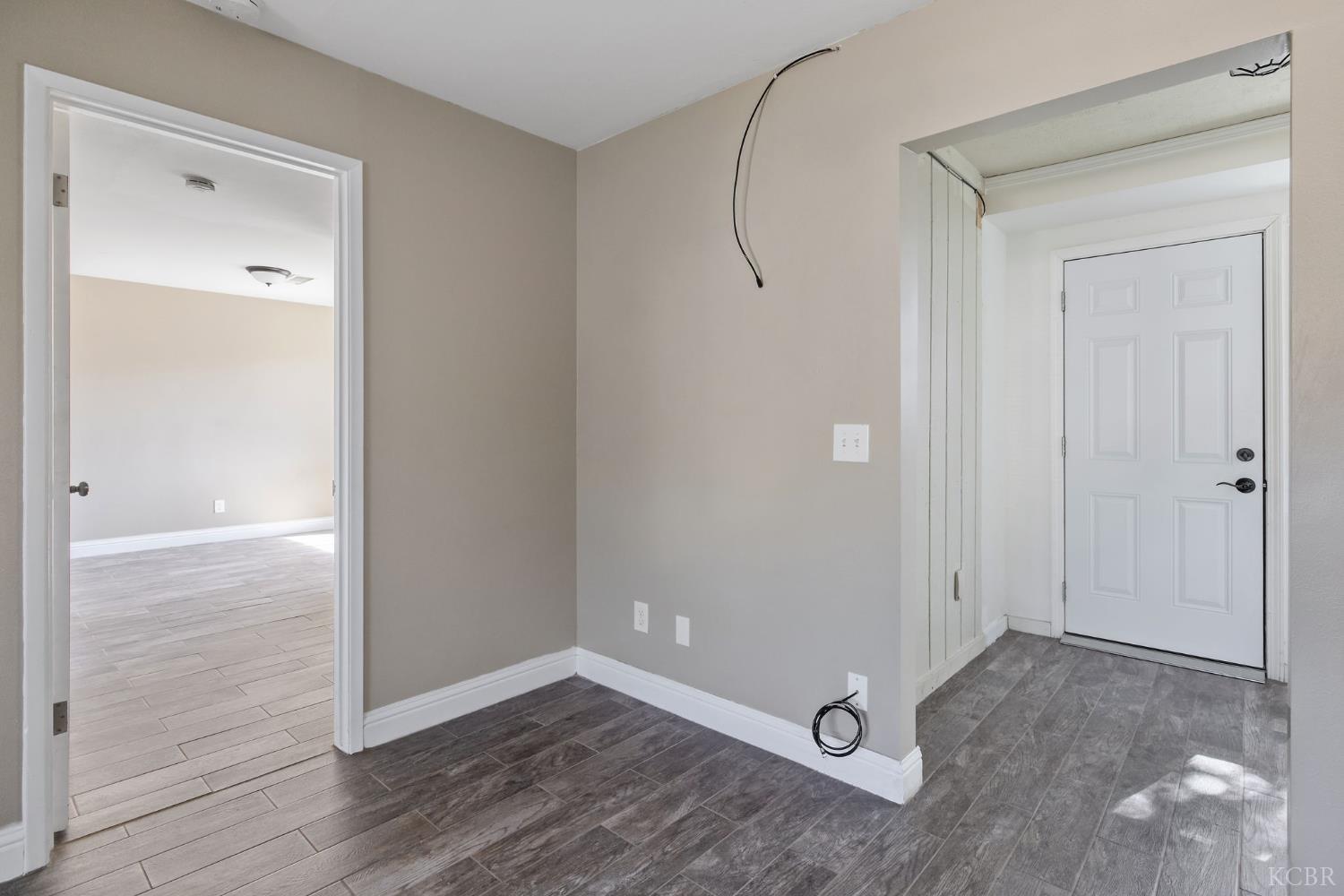 13919 Highway Ave, Armona, CA 93202