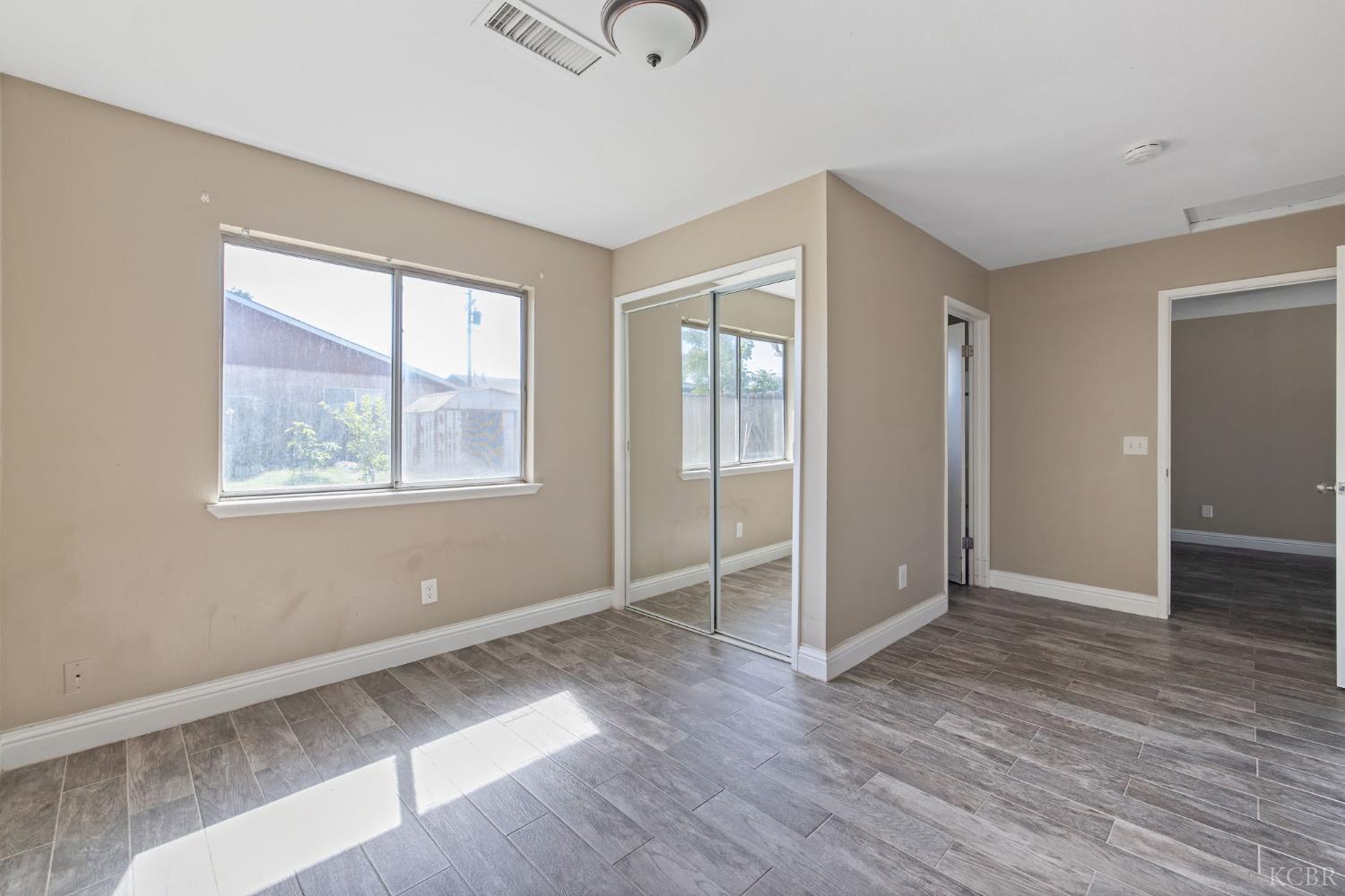 13919 Highway Ave, Armona, CA 93202