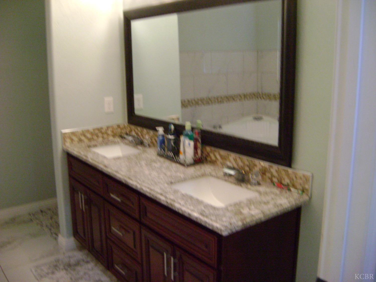 504 Benrus Ave, Corcoran, CA 93212