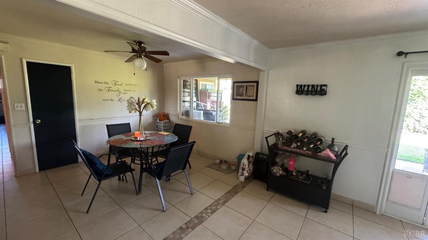 4442 N Hacienda Dr, Fresno, CA 93705