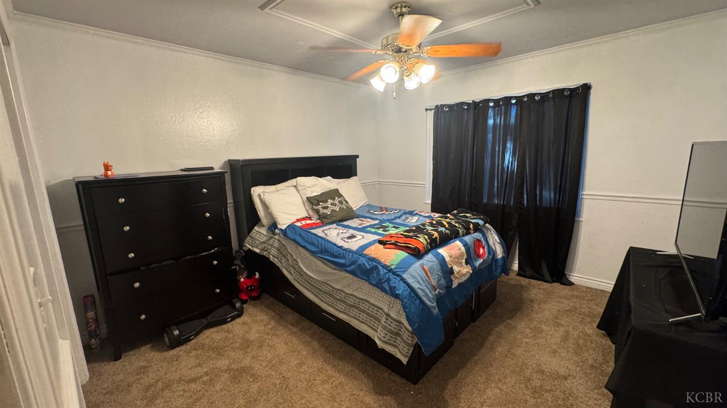 4442 N Hacienda Dr, Fresno, CA 93705