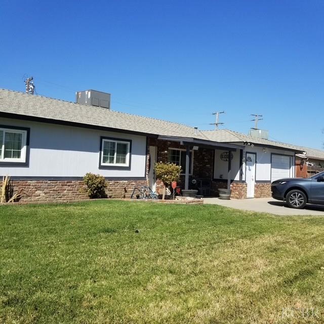 8586 Curtis St, Hanford, CA 93230