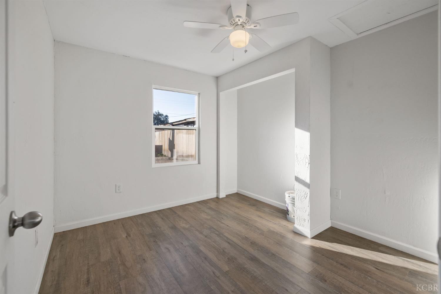 9893 Vista Ave, Hanford, CA 93230