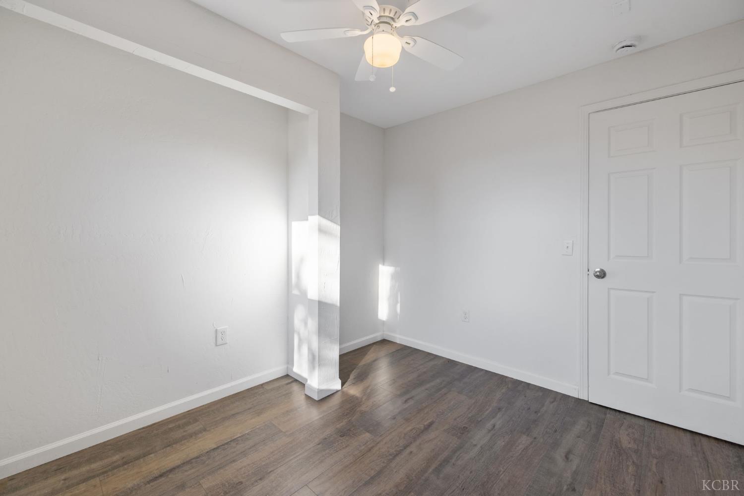 9893 Vista Ave, Hanford, CA 93230