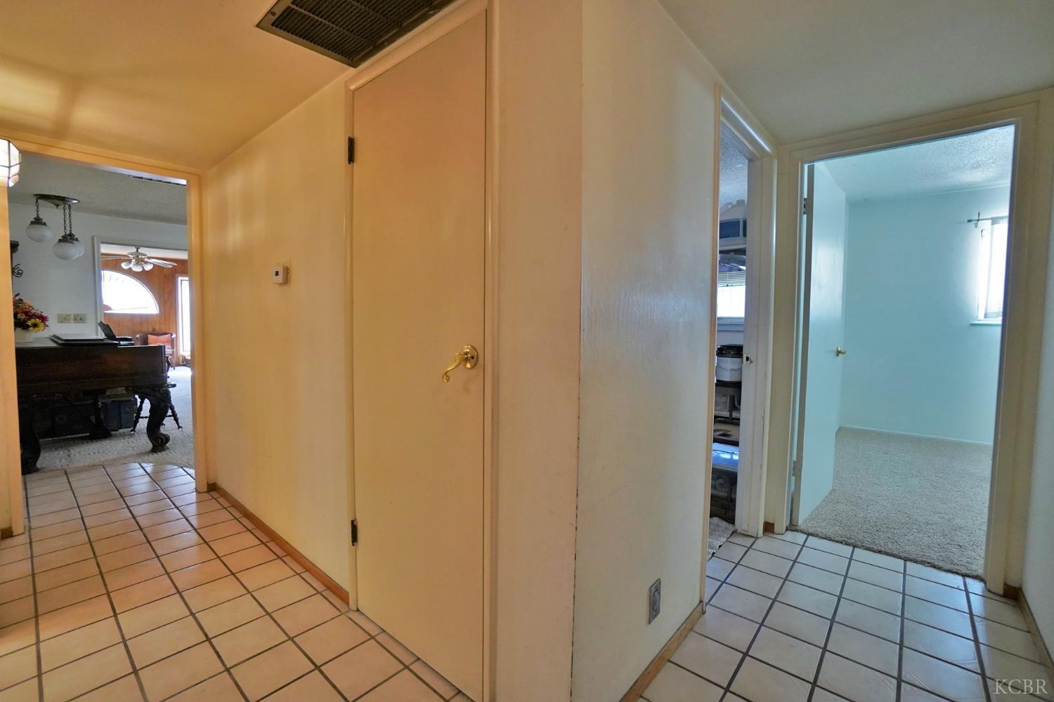 5761 N Orchard St N, Fresno, CA 93710