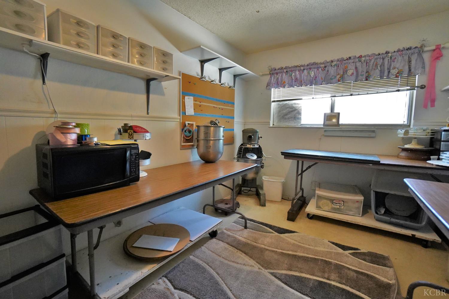 5761 N Orchard St N, Fresno, CA 93710