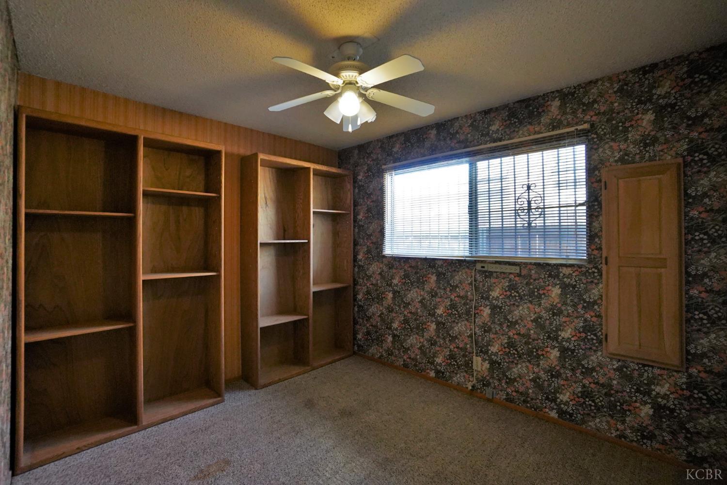 5761 N Orchard St N, Fresno, CA 93710