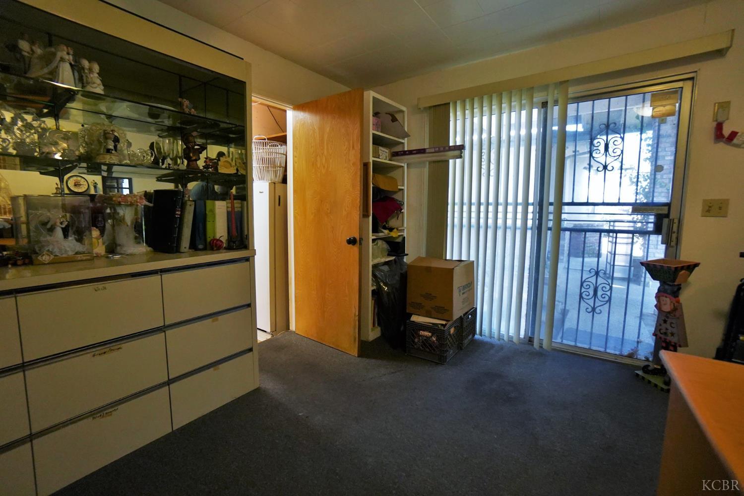 5761 N Orchard St N, Fresno, CA 93710