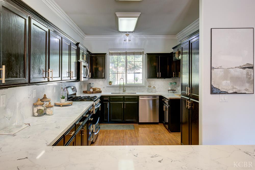 1113 Maple Ave, Fowler, CA 92056