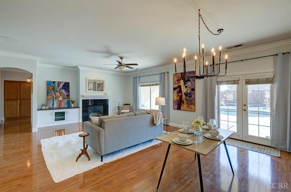 1113 Maple Ave, Fowler, CA 92056