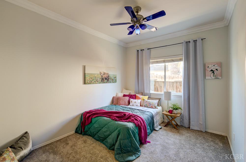 1113 Maple Ave, Fowler, CA 92056