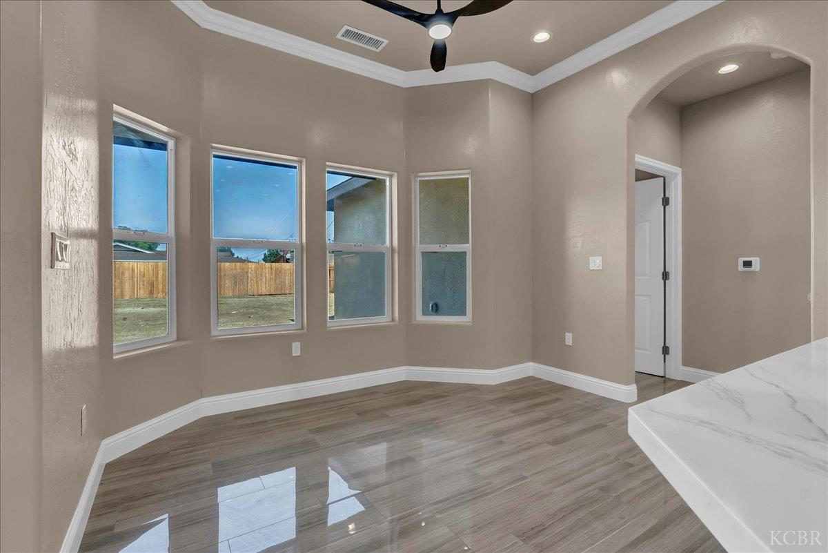 2210 N Douty, Hanford, CA 93230