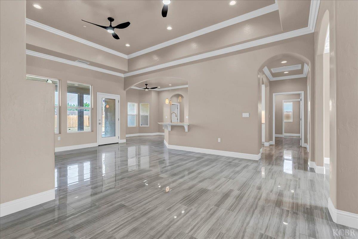 2210 N Douty, Hanford, CA 93230