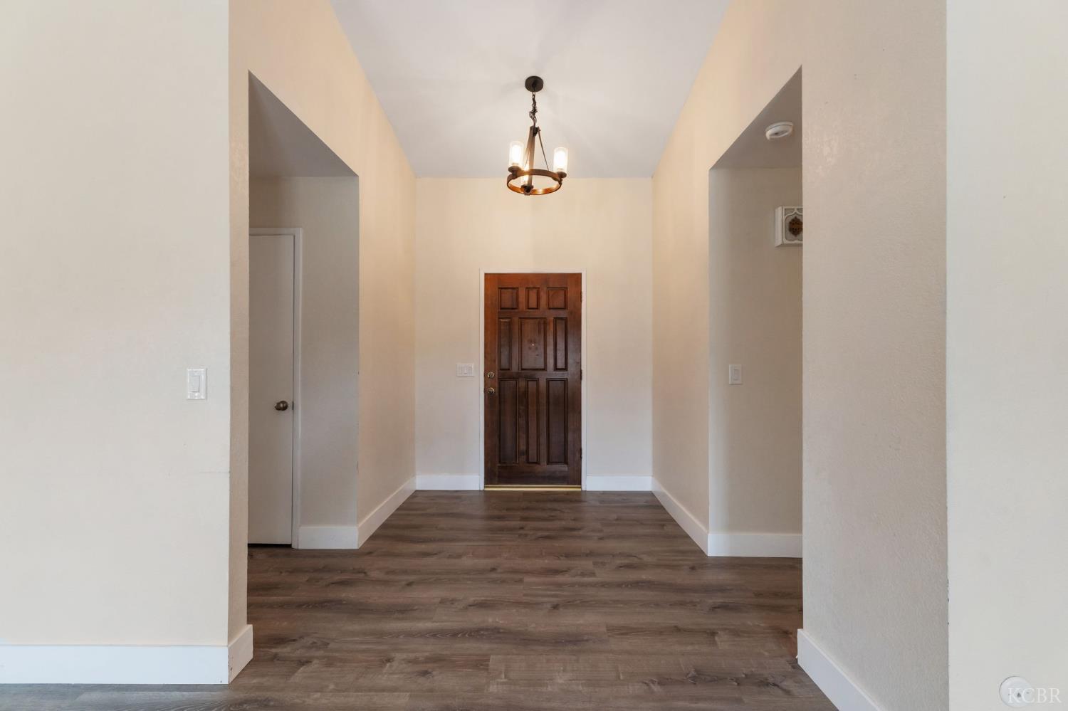 1463 Cedar Ln, Lemoore, CA 93245