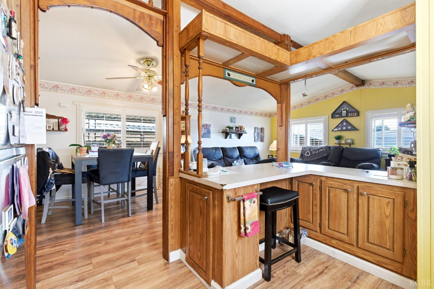 1255 W Grangeville Blvd, Hanford, CA 93230