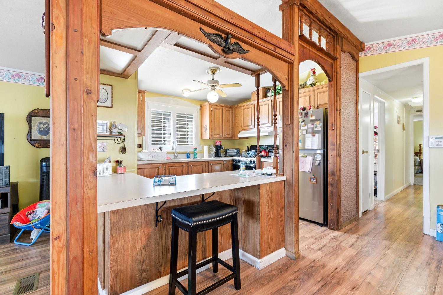 1255 W Grangeville Blvd, Hanford, CA 93230