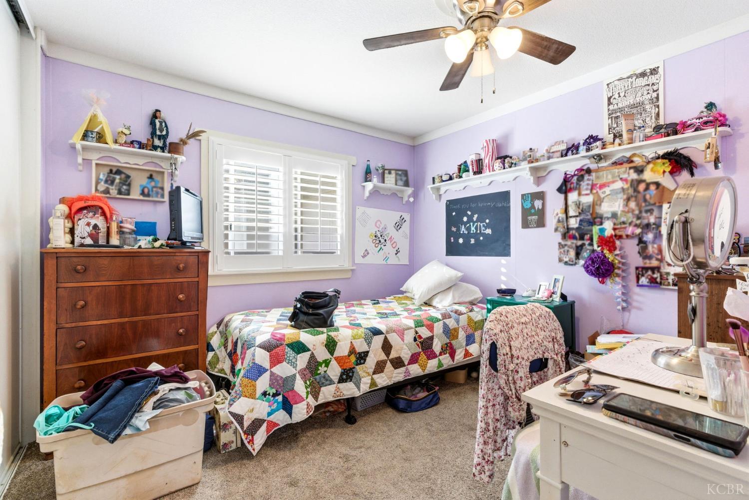 1255 W Grangeville Blvd, Hanford, CA 93230