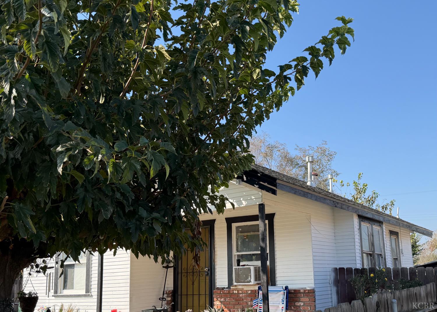 11880 1st Pl, Hanford, CA 93230