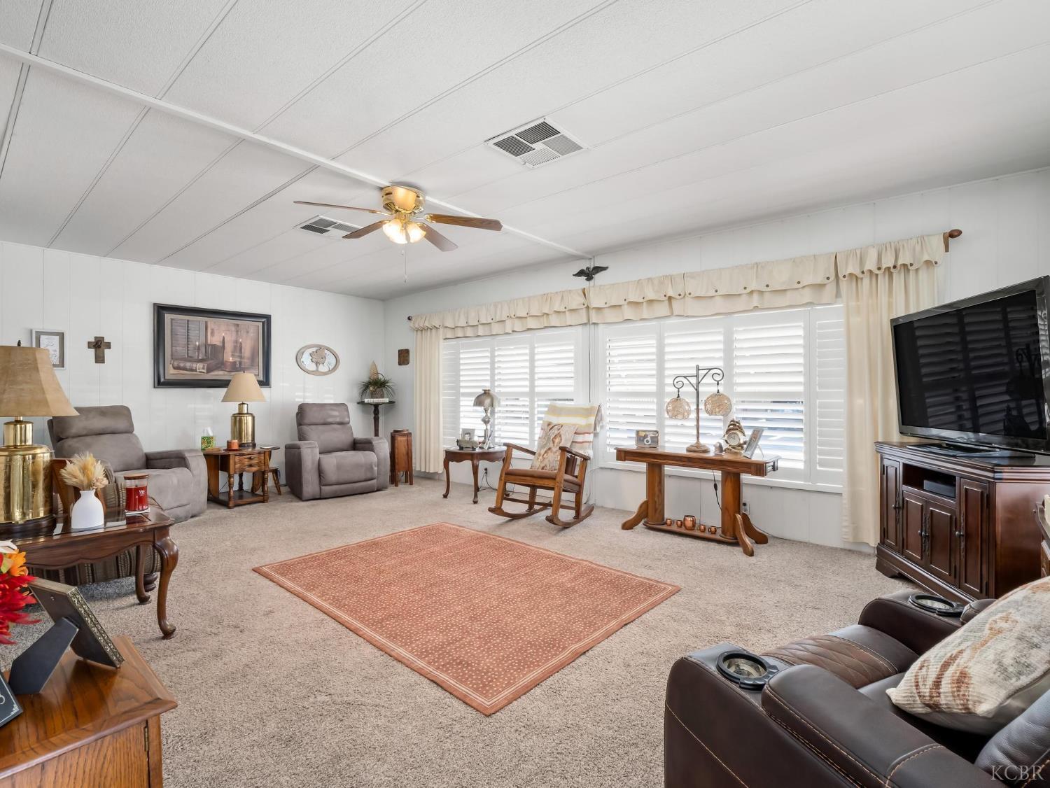 1255 W Grangeville Spc. 68 Blvd, Hanford, CA 93230