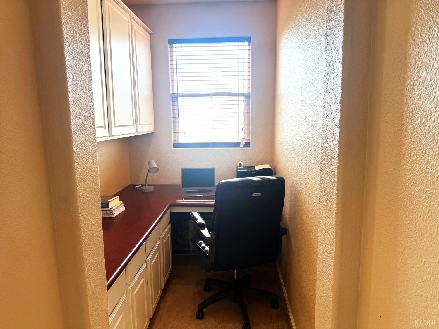 2243 W Franklin Way, Hanford, CA 93230