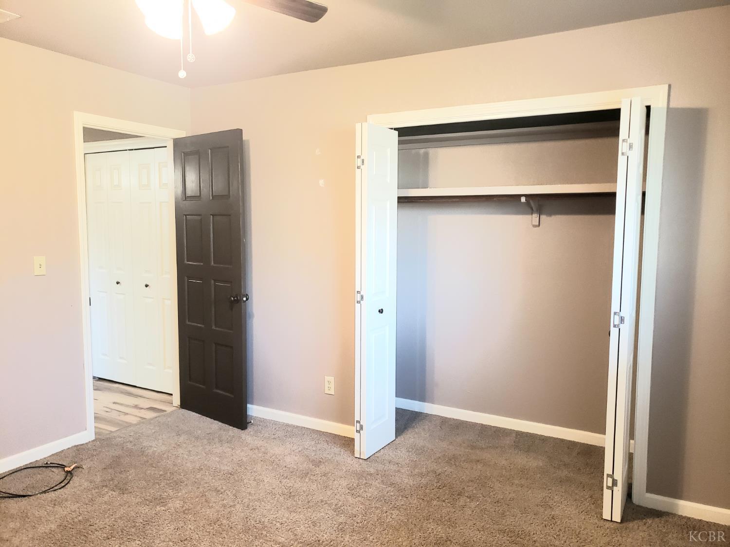 3279 W Luna Dr, Riverdale, CA 93656