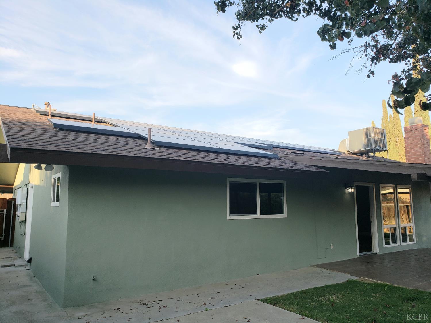 3279 W Luna Dr, Riverdale, CA 93656