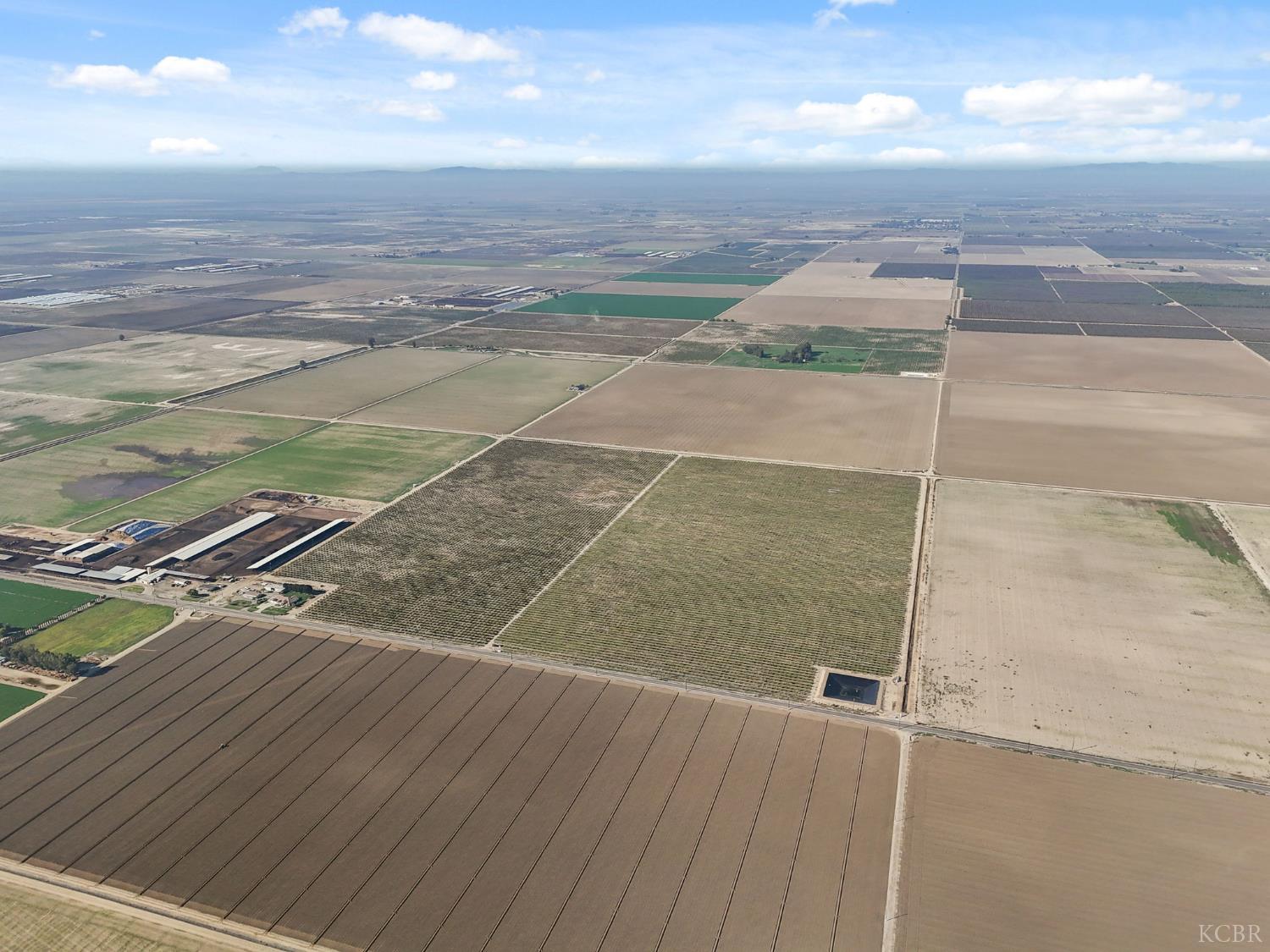 15502 10th Ave, Hanford, CA 93230