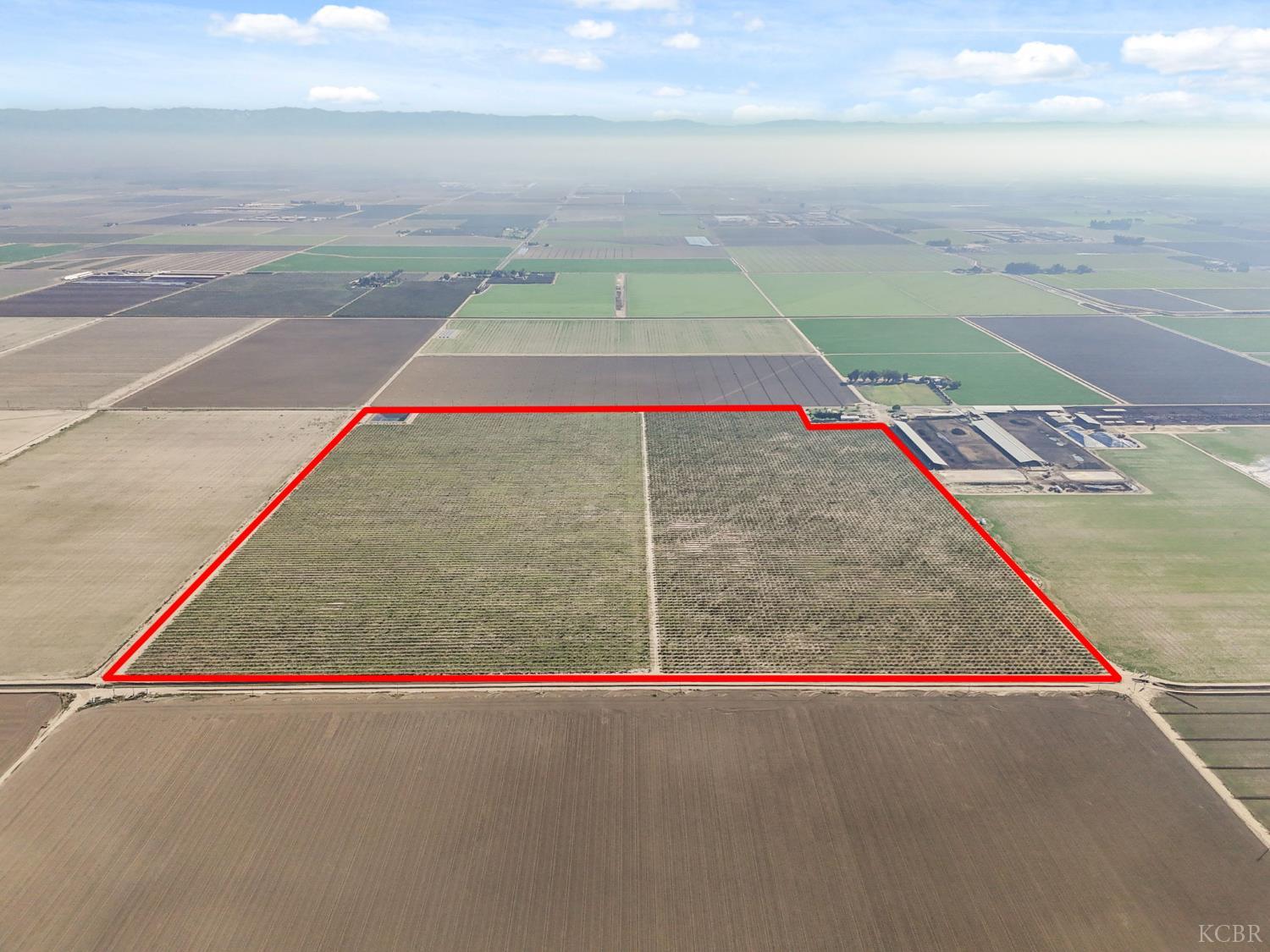 15502 10th Ave, Hanford, CA 93230